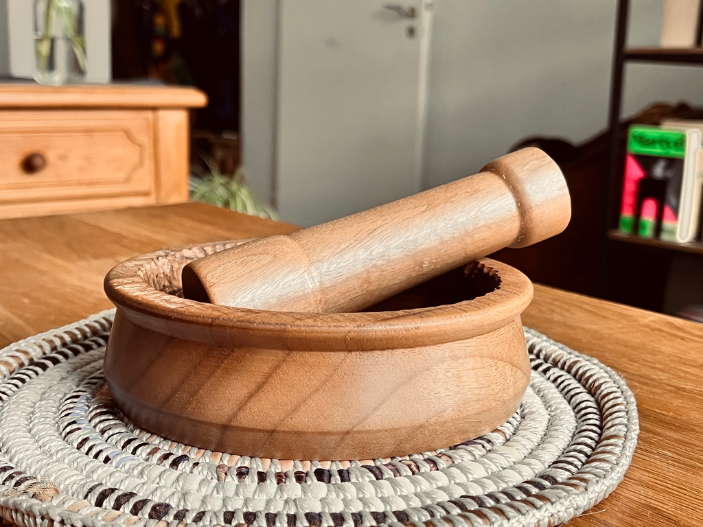 [BO-MW-1] Hand carved bowl and muddler set