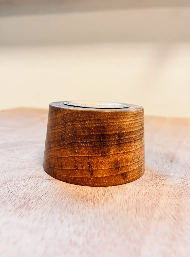 Candle holder walnut 