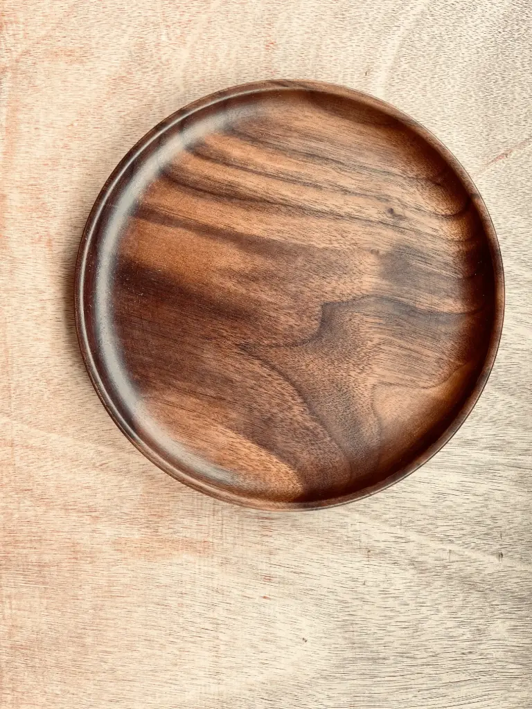 Flacher Teller – Schwarznuss