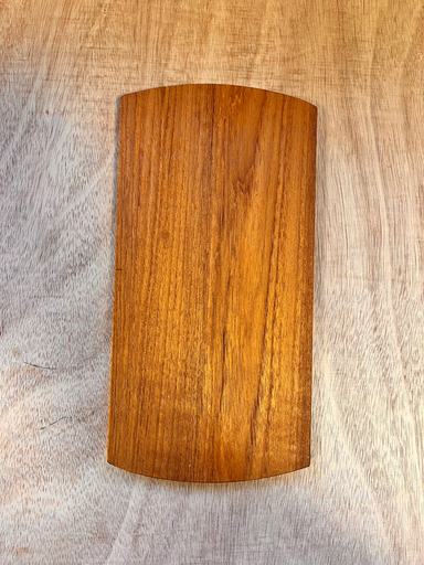 Schneidebrett aus Teakholz